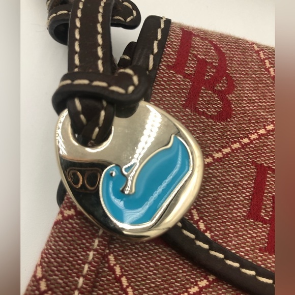 DOONEY & BOURKE Vintage Mini Crossbody bag - Picture 2 of 6